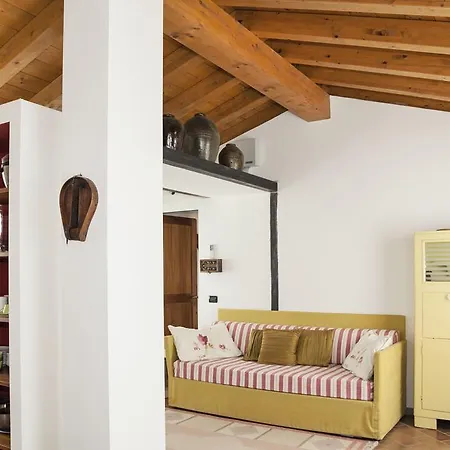 Agriturismo Terre Bianche Apartment *