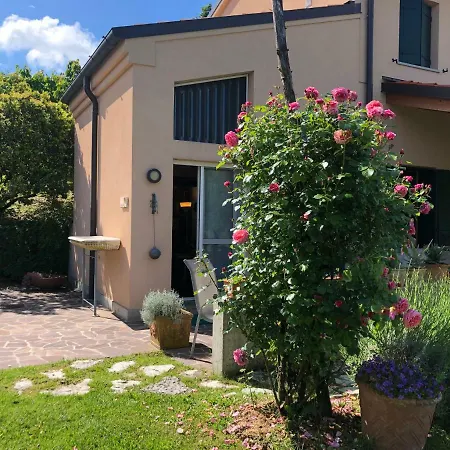 Agriturismo Terre Bianche Apartment *